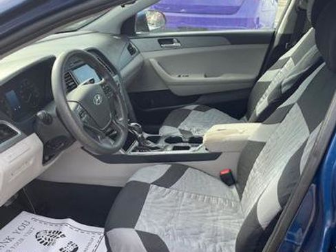 Used 2016 Hyundai Sonata SE image 5