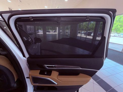 Used 2022 Kia Telluride SX image 15