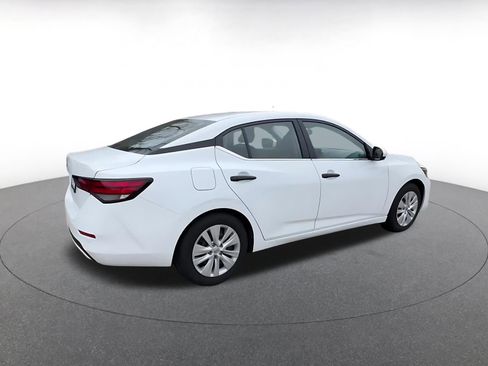 Used 2025 Nissan Sentra S image 15