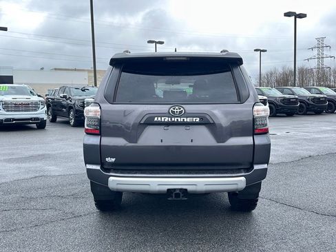 Used 2019 Toyota 4Runner TRD Off-Road AWD/4WD image 8