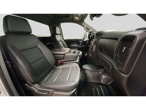 Used 2025 Chevrolet Silverado 2500 W/T w/ WT Convenience Package AWD/4WD image 17