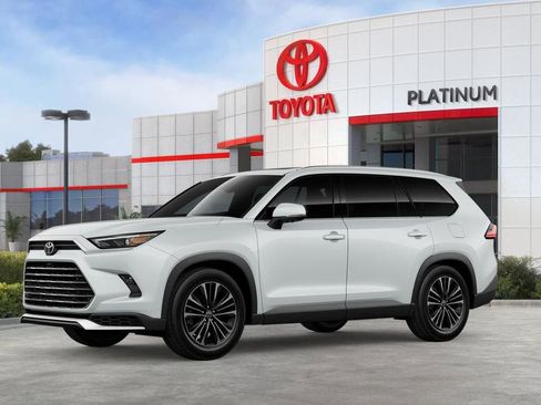 New 2026 Toyota Grand Highlander AWD Hybrid image 2