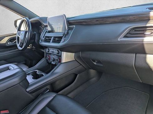 Used 2021 Chevrolet Tahoe Z71 w/ Luxury Package image 23