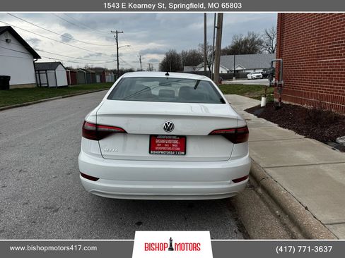 Used 2019 Volkswagen Jetta S image 4