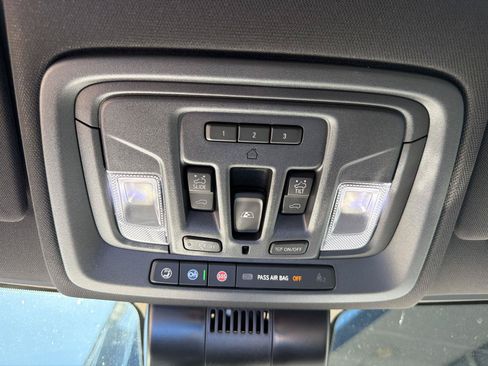 Used 2026 Chevrolet Silverado 3500 High Country w/ High Country Premium Package AWD/4WD image 29