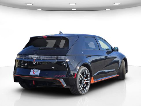 New 2025 Hyundai Ioniq 5 N image 5