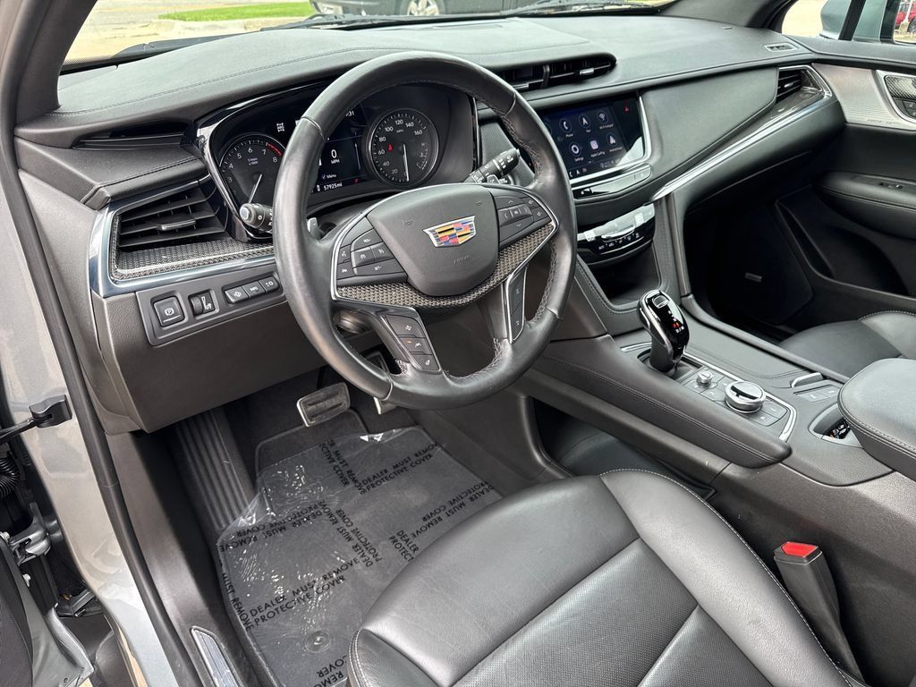 Certified 2023 Cadillac XT5 Sportv w/ Technology Package AWD/4WD image 12