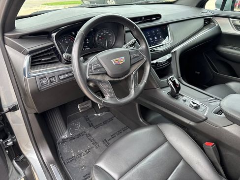 Certified 2023 Cadillac XT5 Sportv w/ Technology Package AWD/4WD image 12