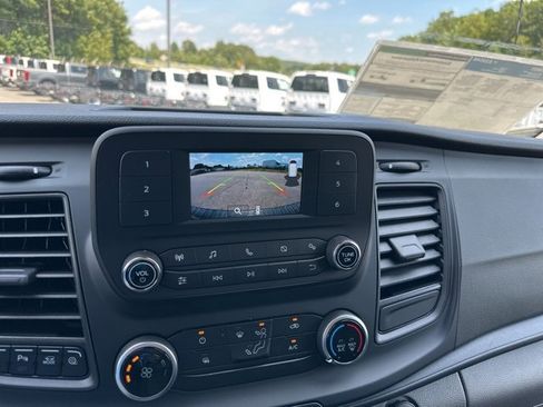 New 2025 Ford Transit 250 Low Roof image 21