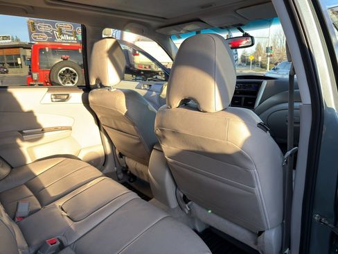 Used 2010 Subaru Forester 2.5X Limited image 15