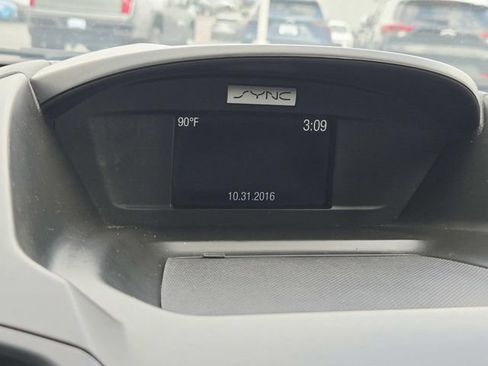Used 2017 Ford Escape SE FWD image 22