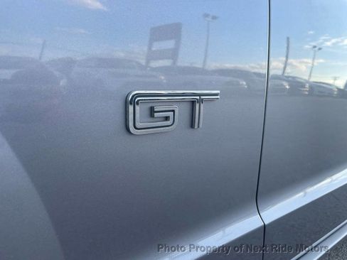 Used 2006 Ford Mustang GT RWD image 13