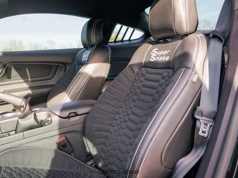 Used 2022 Ford Mustang GT Premium w/ GT Performance Package image 25