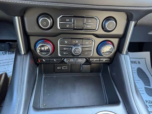 Used 2023 Chevrolet Tahoe Z71 w/ Z71 Off-Road Package image 39