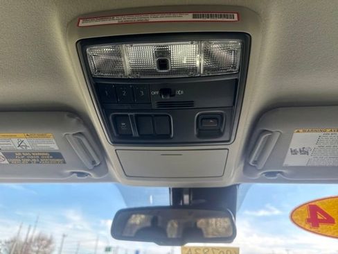 Used 2024 Toyota 4Runner SR5 Premium RWD image 21