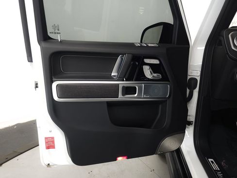 Used 2025 Mercedes-Benz G 550 w/ Manufactur Interior Package image 5