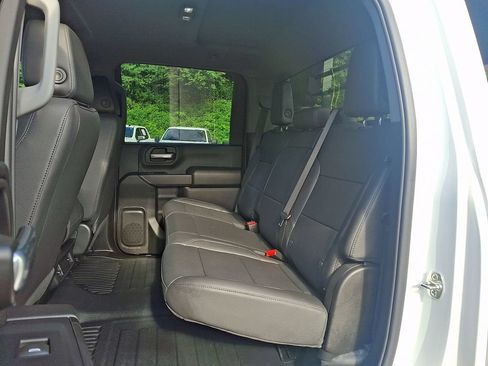 Used 2025 Chevrolet Silverado 3500 W/T w/ WT Convenience Package AWD/4WD image 10