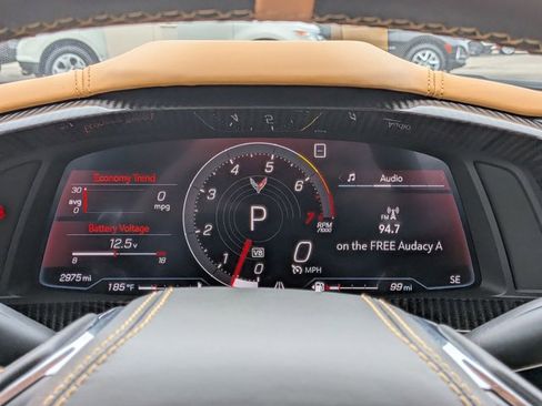 Used 2020 Chevrolet Corvette Stingray Premium Cpe w/ 3LT Preferred Equipment Group image 11