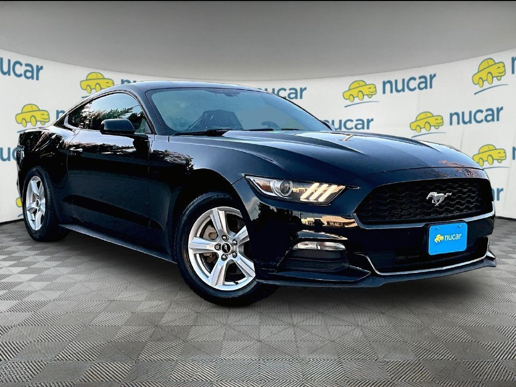 Used 2015 Ford Mustang Coupe RWD image 1