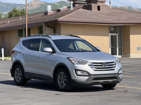 Used 2016 Hyundai Santa Fe Sport w/ Option Group 02 FWD image 3