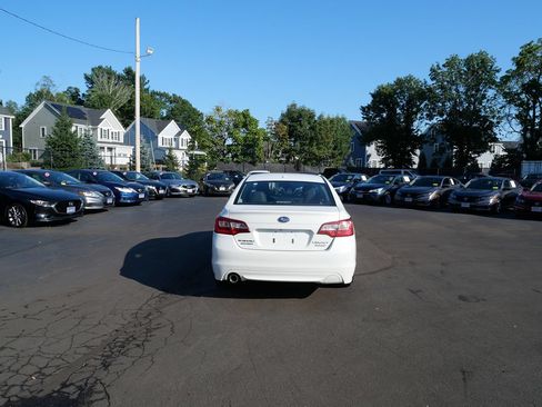 Used 2015 Subaru Legacy 2.5i Limited AWD/4WD image 4