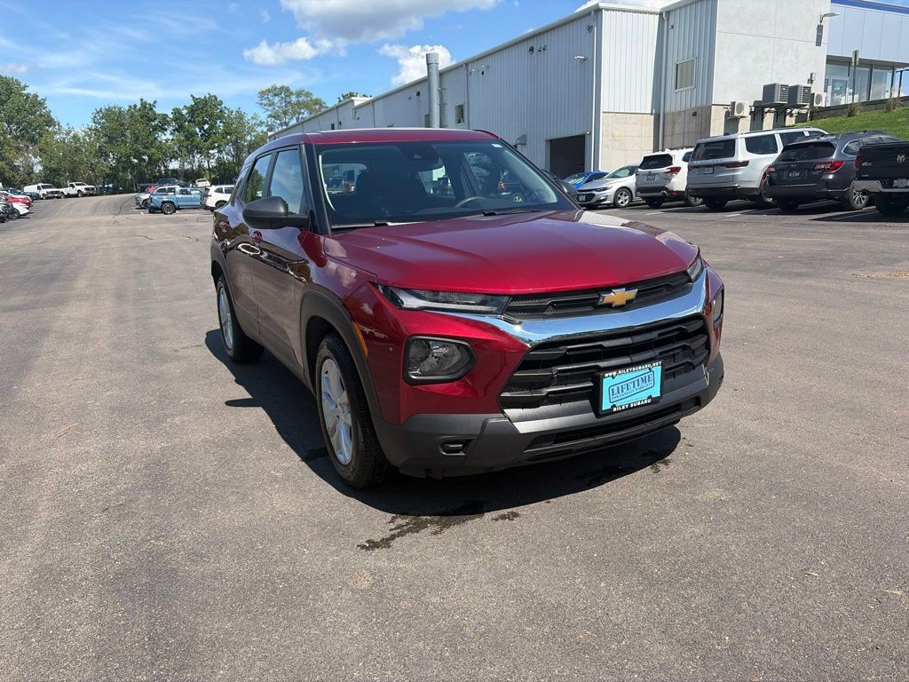 Used 2023 Chevrolet TrailBlazer LS FWD image 9