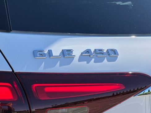New 2026 Mercedes-Benz GLE 450 4MATIC image 21