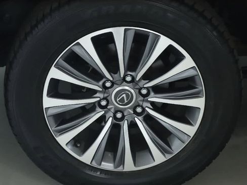 Used 2021 Lexus GX 460 Luxury w/ Accessory Package AWD/4WD image 12