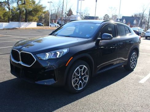 New 2026 BMW X2 xDrive28i w/ Convenience Package image 3