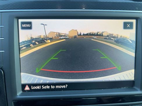 Used 2017 Volkswagen GTI S image 21