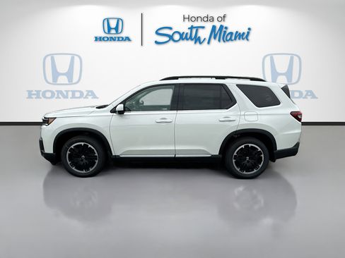 New 2026 Honda Pilot Touring image 4