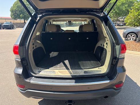 Used 2017 Jeep Grand Cherokee Limited AWD/4WD image 21