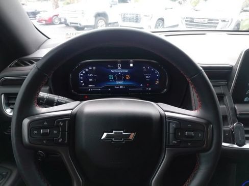 Used 2022 Chevrolet Tahoe RST w/ Luxury Package RWD image 32