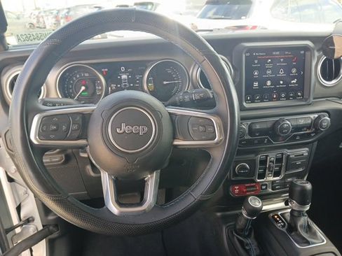 Used 2023 Jeep Wrangler Unlimited Rubicon 4xe AWD/4WD image 18