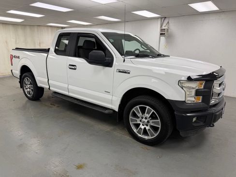 Used 2015 Ford F150 XL w/ Equipment Group 101A Mid AWD/4WD image 6