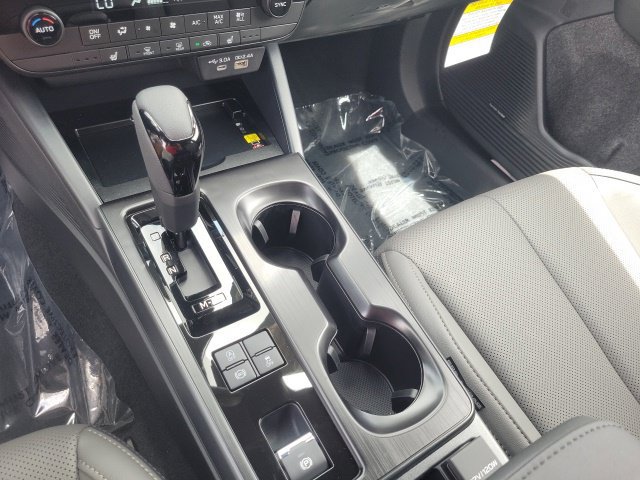 New 2026 Subaru Outback Limited AWD/4WD image 17