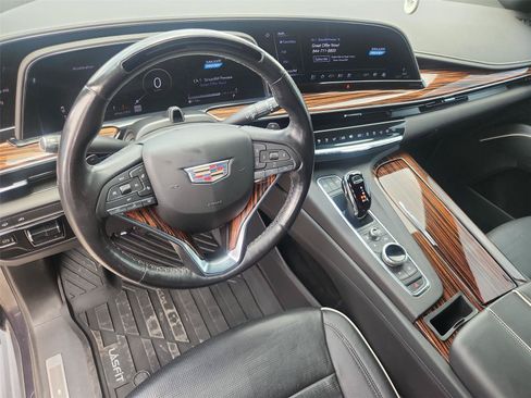 Used 2022 Cadillac Escalade Premium Luxury w/ Performance Package RWD image 10