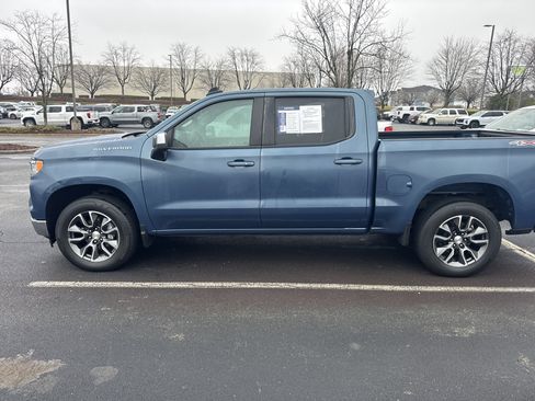 Used 2024 Chevrolet Silverado 1500 LT image 7