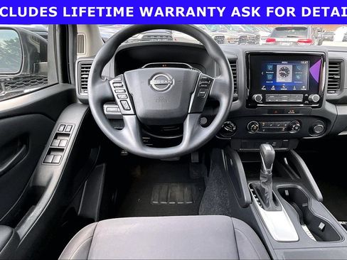 Used 2022 Nissan Frontier S AWD/4WD image 5