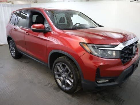 Used 2023 Honda Passport EX-L image 9