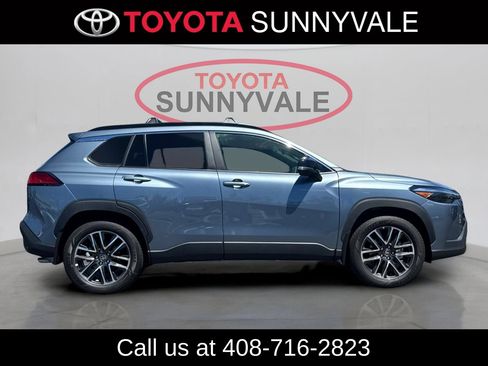 Used 2026 Toyota Corolla Cross XLE w/ Convenience Package AWD/4WD image 9