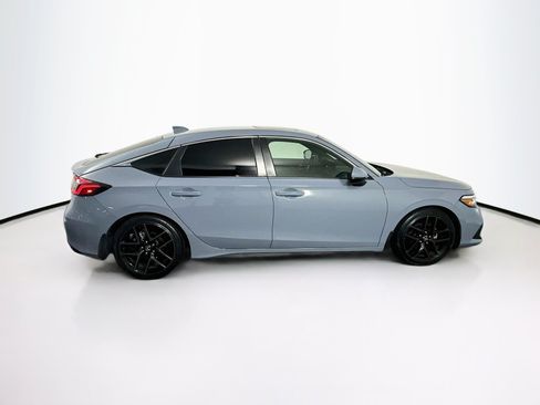 Used 2023 Honda Civic Sport Touring image 10