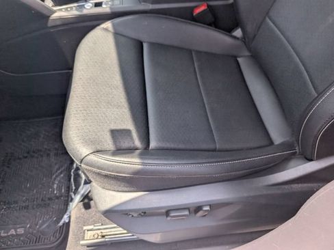 Used 2021 Volkswagen Atlas SE FWD image 22