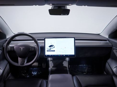Used 2020 Tesla Model 3 Performance image 10