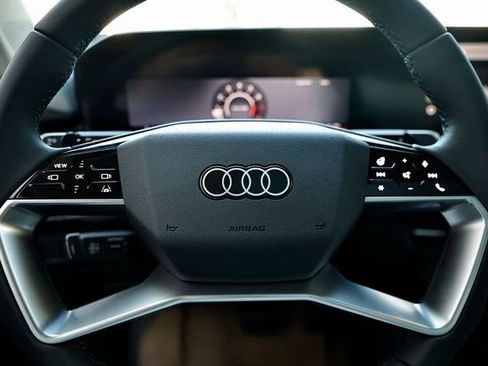 New 2026 Audi Q3 quattro 2.0T image 32