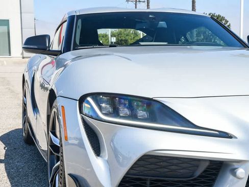Used 2021 Toyota Supra RWD image 4