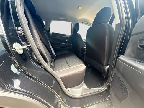 New 2026 Mitsubishi Outlander Sport LE AWD/4WD image 28