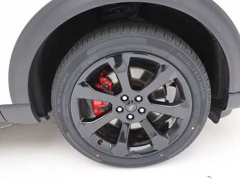 Used 2023 Ford Explorer ST w/ Technology Package image 10