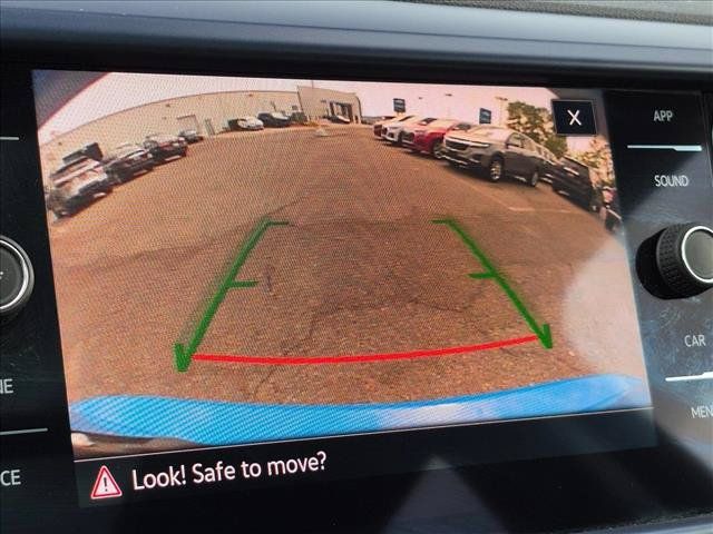 Used 2024 Volkswagen Taos SE AWD/4WD image 11