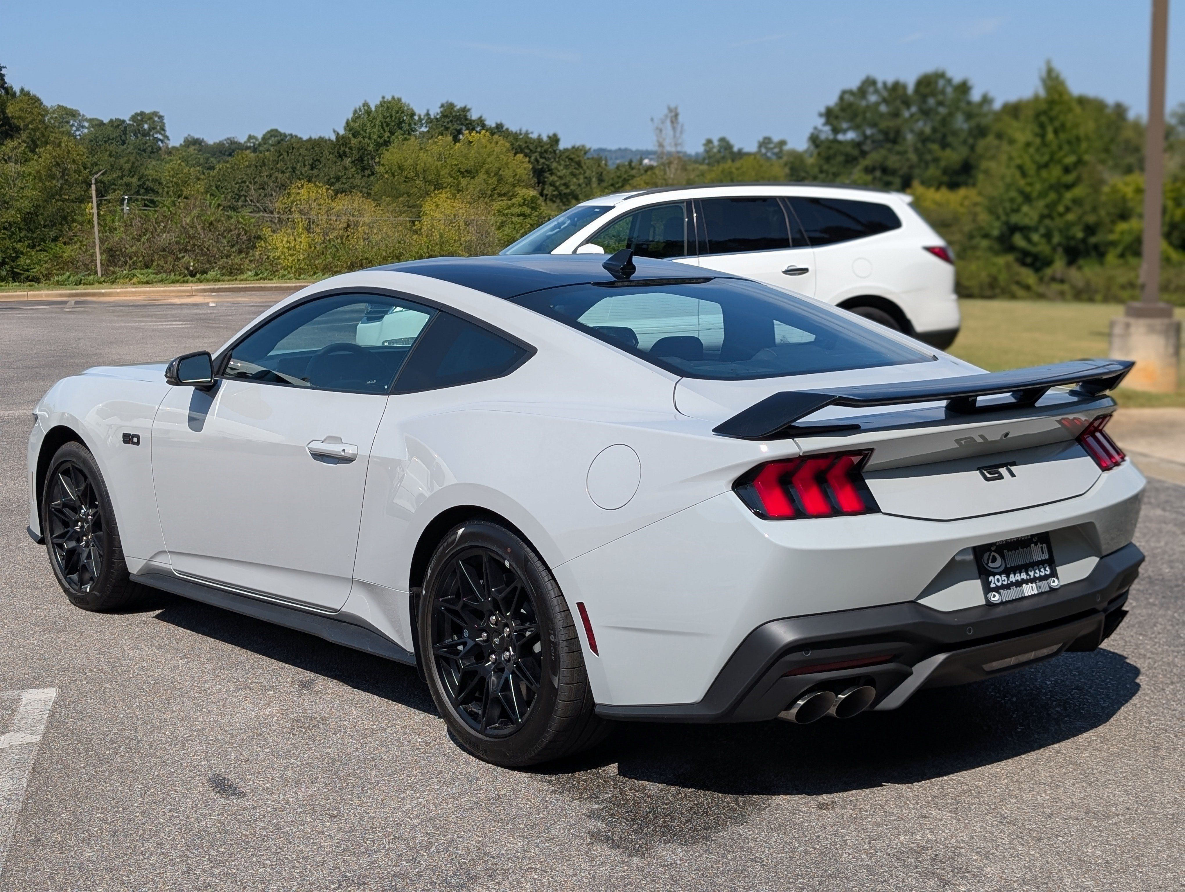 Used 2026 Ford Mustang GT Premium w/ GT Performance Package RWD image 7